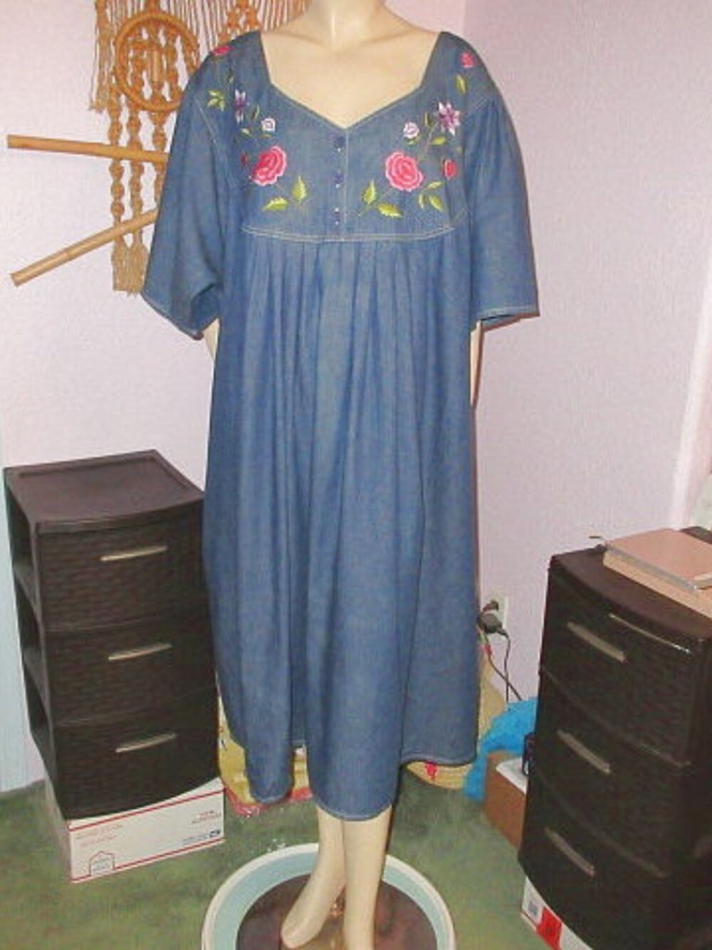 Winlar Denim Dress Size 4X Pockets Embroidered Midi Countrycore House Casual NEW